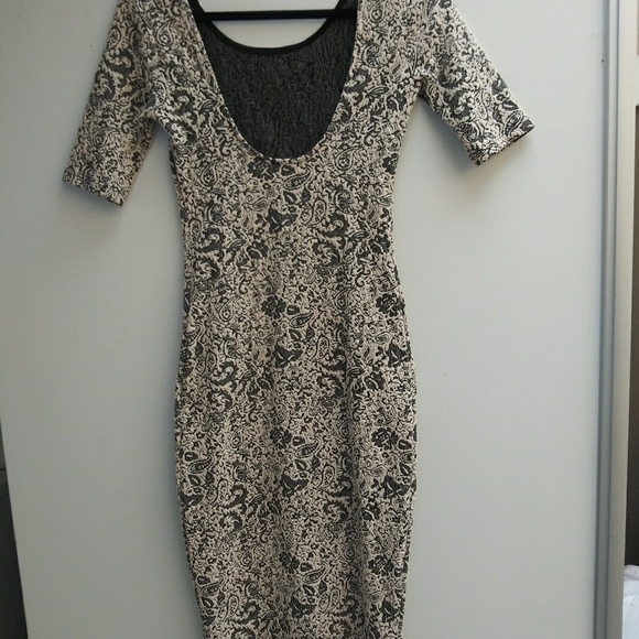 Dress - Picture 2 of 2